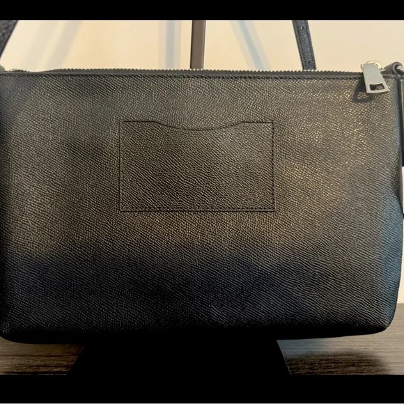 Coach East/West Crossbody With Pop Up Pouch Red Plaid Print F22252 EUC! ๐ - Picture 5 of 8